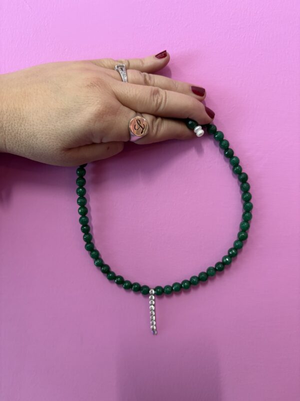 INCANTEVOLE -  Chocker flessibile   in agata verde con tennis argento - immagine 3