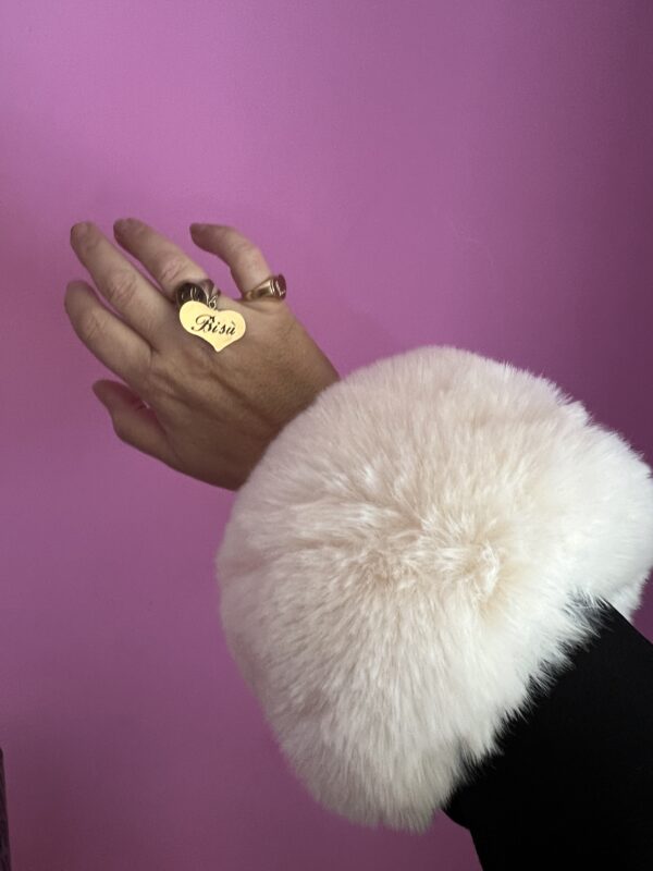 INDISPENSABILI - elasticated IVORY faux fur cuffs - Image 5